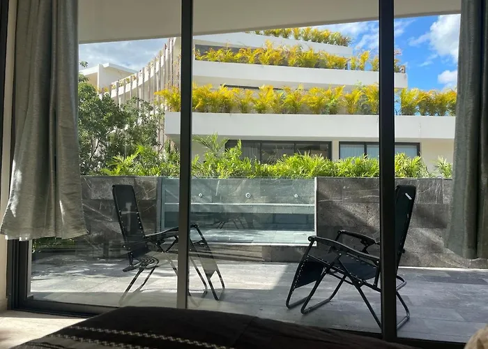 Luxury Jungle With Private Pool In At Mistiq Temple Ii Apartment *